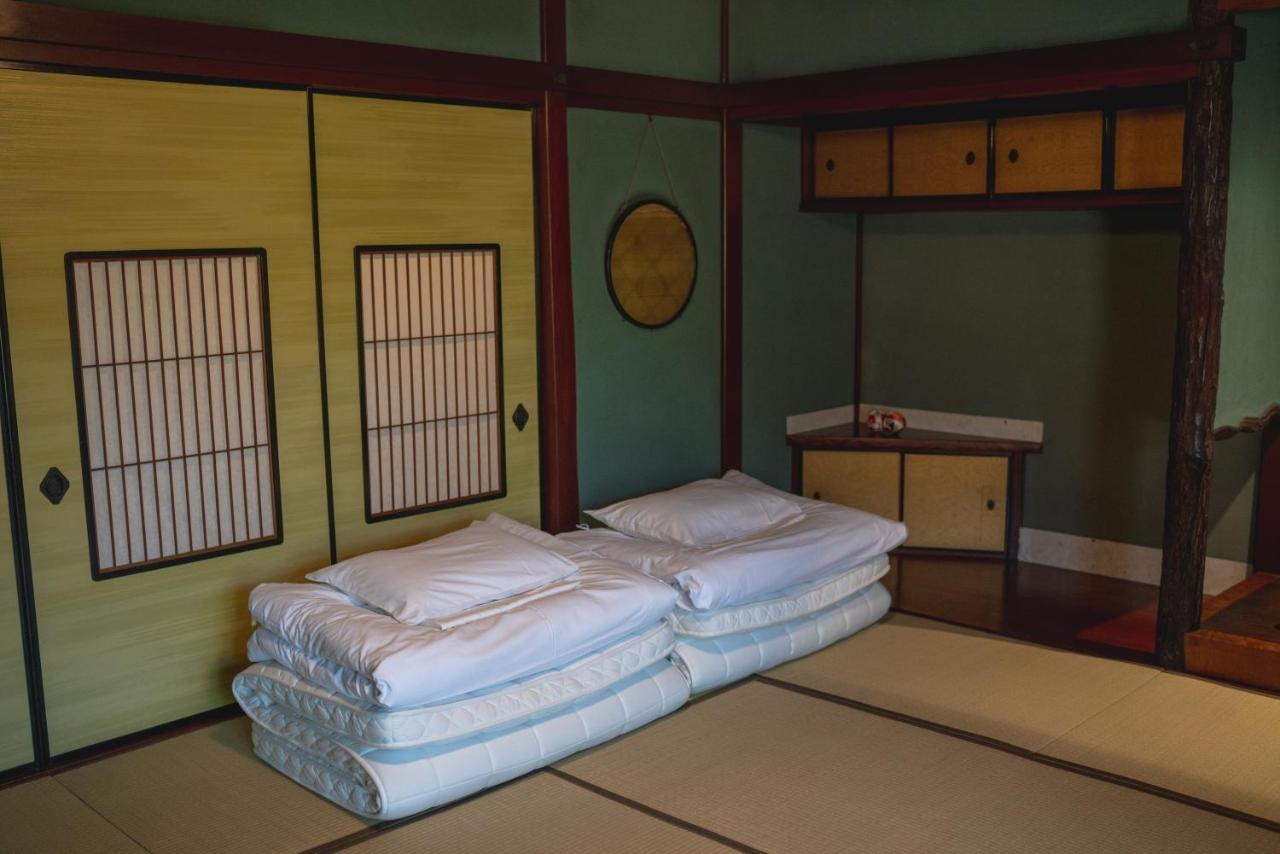 Machiya Guest House Carta Канадзава Екстер'єр фото