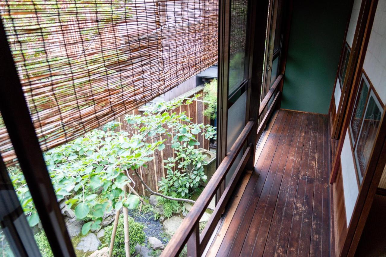 Machiya Guest House Carta Канадзава Екстер'єр фото