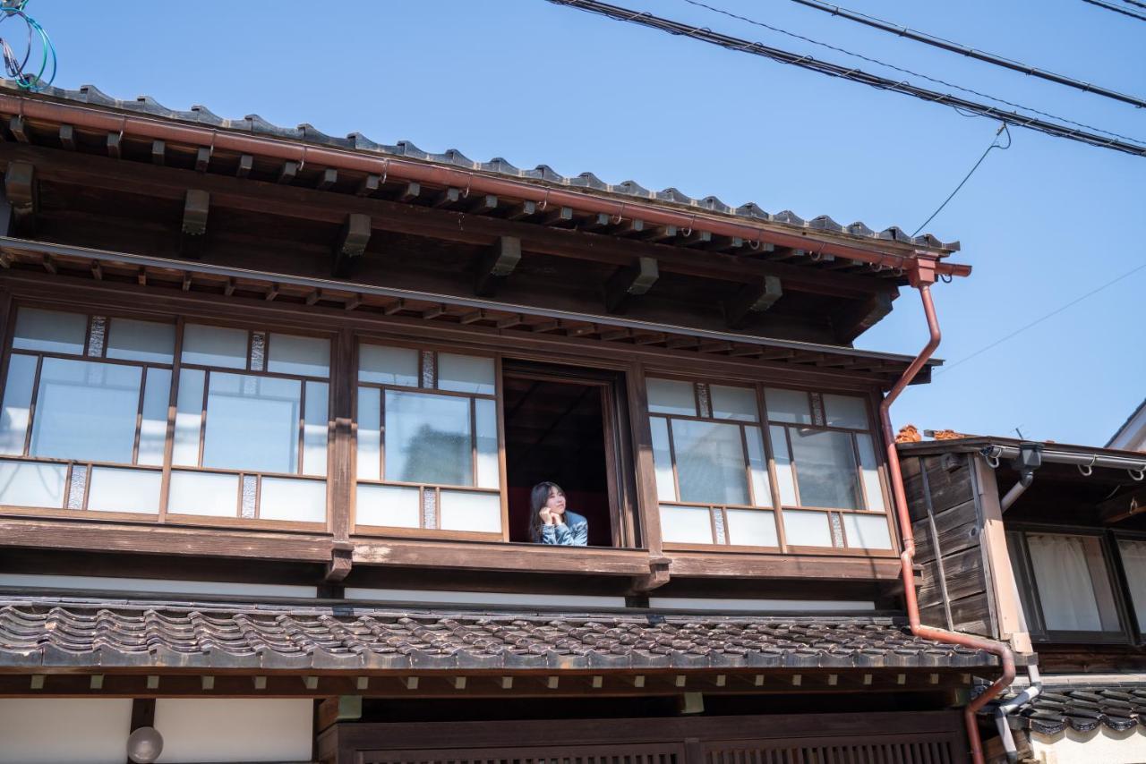 Machiya Guest House Carta Канадзава Екстер'єр фото